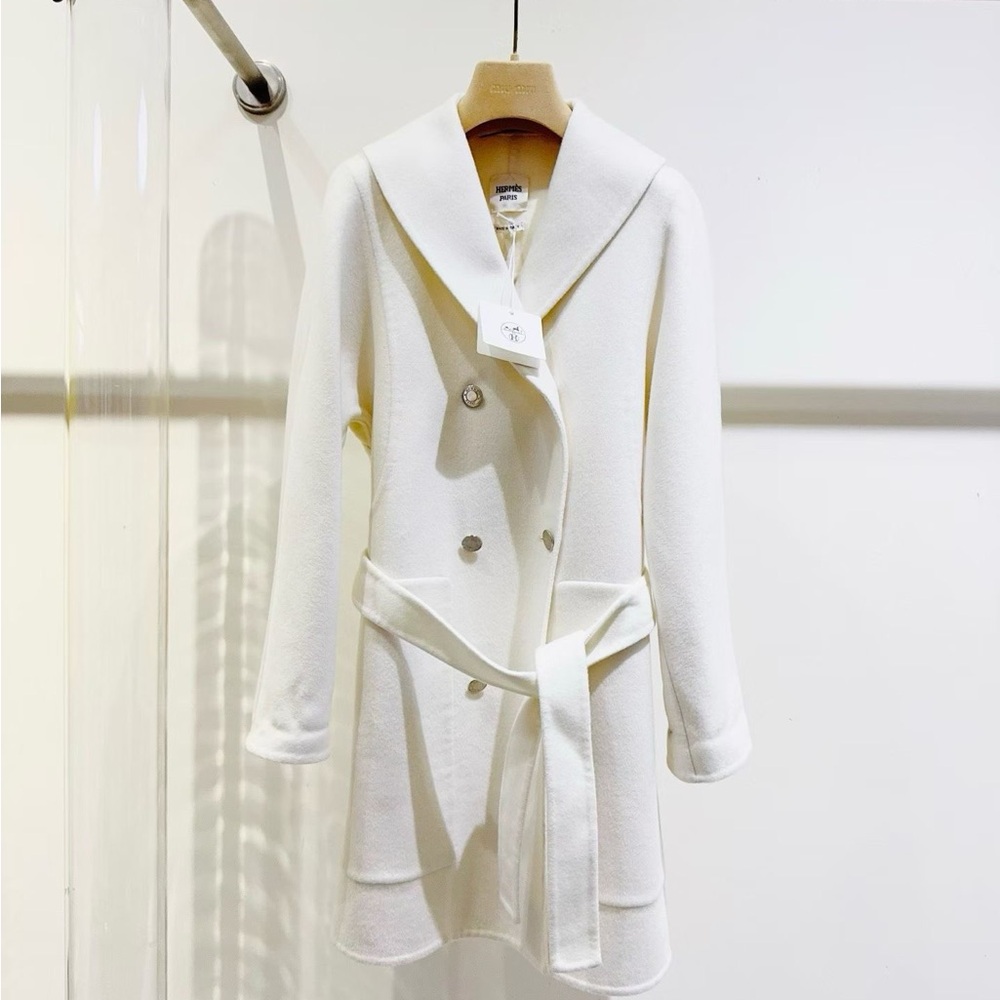 ❌sold❌Authentic Hermes Ivory Double-Breasted Trench Coat